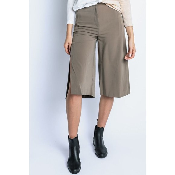 Women's Wide Leg Pants with Side Slit - Comfortable and Stylish - Picture 4 of 10